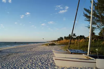 101 8th St S #207, Naples, FL 34102 - Photo 12