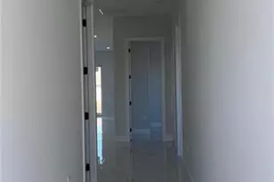 1009/1011 NE 15th Ln, Cape Coral, FL 33909 - Photo 42