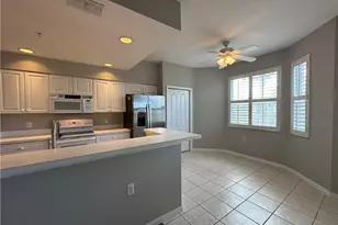 3820 Sawgrass Way, Naples, FL 34112 - Photo 4