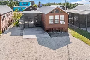 825 Copeland Ave S, Everglades City, FL 34139 - Photo 6
