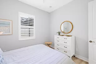 7831 Valencia Ct, Naples, FL 34113 - Photo 38