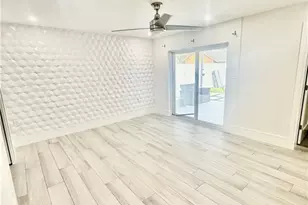 733 Pine Cone Ln, Naples, FL 34104 - Photo 16