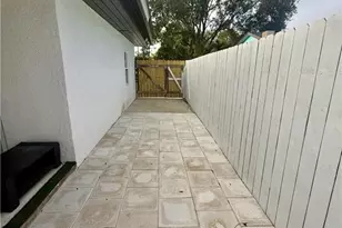 733 Pine Cone Ln, Naples, FL 34104 - Photo 42