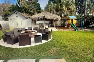 733 Pine Cone Ln, Naples, FL 34104 - Photo 40