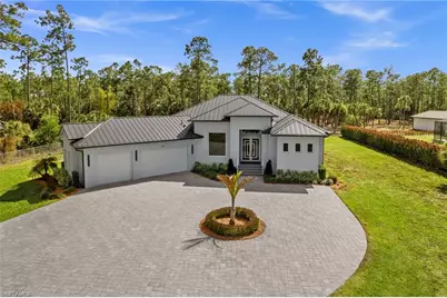 3234 10th Ave NE, Naples, FL 34120 - Photo 2