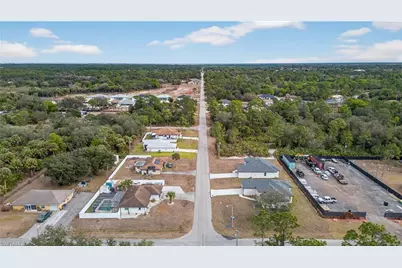 1402 E 7th St, Lehigh Acres, FL 33972 - Photo 38