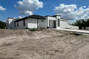 836/838 Milwaukee Blvd, Lehigh Acres, FL 33974 - Photo 2