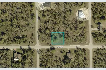 3003 E 10th St, Lehigh Acres, FL 33972 - Photo 2