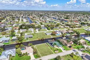 2005 Ottersrest Ln, Cape Coral, FL 33990 - Photo 20