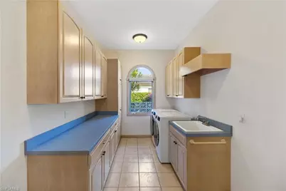 8992 Lely Island Cir, Naples, FL 34113 - Photo 32