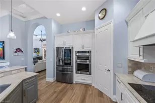 8890 Shenendoah Cir, Naples, FL 34113 - Photo 14