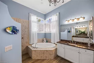 8890 Shenendoah Cir, Naples, FL 34113 - Photo 18