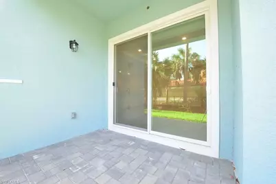 26370 Coco Cay Cir, Bonita Springs, FL 34135 - Photo 6