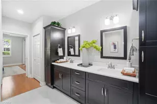 8310 Big Acorn Cir, Naples, FL 34119 - Photo 26