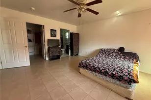 921 Jarmilla Ln, Fort Myers, FL 33905 - Photo 8