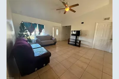 921 Jarmilla Ln, Fort Myers, FL 33905 - Photo 16