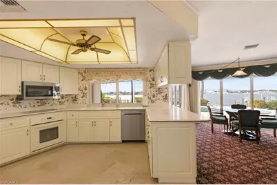 1535 Dolphin Ln, Naples, FL 34102 - Photo 18