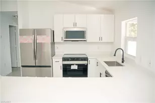 322 NE 26th Terrace, Cape Coral, FL 33909 - Photo 4