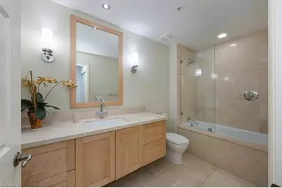 410 Bayfront Pl #2405, Naples, FL 34102 - Photo 10