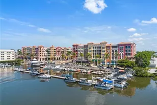 410 Bayfront Pl, Naples, FL 34102 - Photo 22