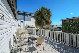 610 Sunset Dr, Goodland, FL 34140 - Photo 4