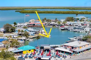 610 Sunset Dr, Goodland, FL 34140 - Photo 22