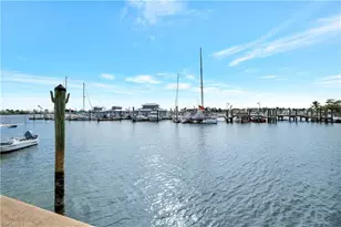 900 Broad Ave S, Naples, FL 34102 - Photo 10