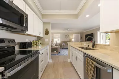 1155 Sandpiper St #B7, Naples, FL 34102 - Photo 6