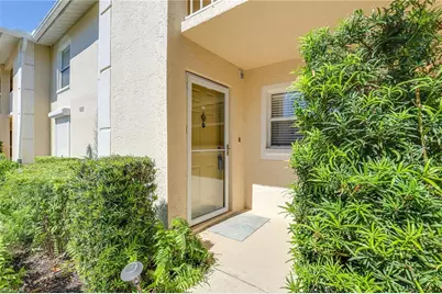 605 Squire Cir #103, Naples, FL 34104 - Photo 2