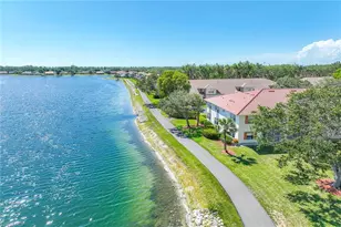 605 Squire Cir, Naples, FL 34104 - Photo 28