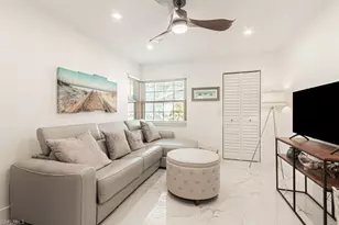2143 Tama Cir, Naples, FL 34112 - Photo 36