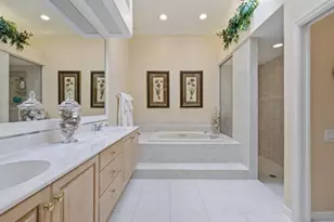 5835 Persimmon Way, Naples, FL 34110 - Photo 12