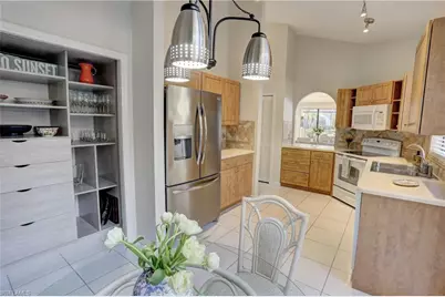 66 Water Oaks Way #D66, Naples, FL 34105 - Photo 16