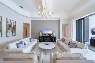 28854 Blaisdell Dr, Naples, FL 34119 - Photo 4