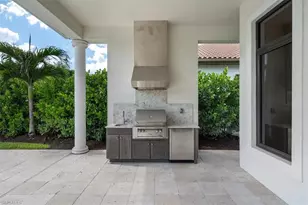 28854 Blaisdell Dr, Naples, FL 34119 - Photo 32