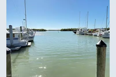 385 Angler Dr, Goodland, FL 34140 - Photo 4