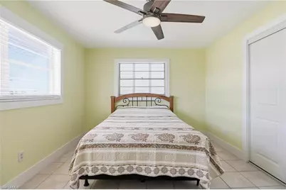 2740 Sanibel Blvd, Saint James City, FL 33956 - Photo 34