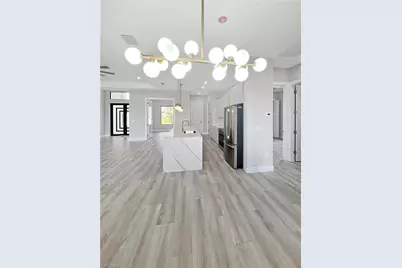 1031 Apple Ave, Lehigh Acres, FL 33971 - Photo 4