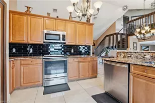 2622 SW 35th Ln, Cape Coral, FL 33914 - Photo 6