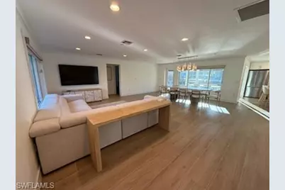 27098 Harbor Dr, Bonita Springs, FL 34135 - Photo 10