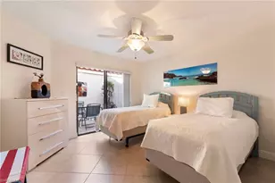 515 Beachwalk Cir, Naples, FL 34108 - Photo 14