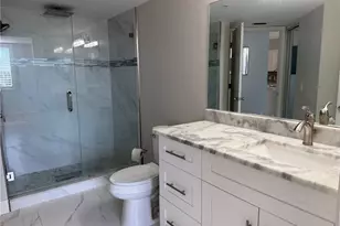 8635 River Homes Lane, Bonita Springs, FL 34135 - Photo 12