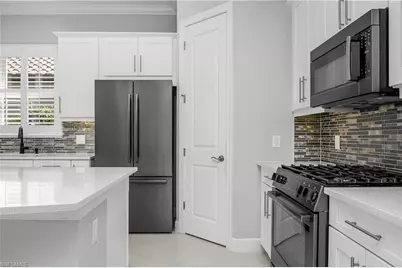 19728 Estero Pointe Ln, Fort Myers, FL 33908 - Photo 14