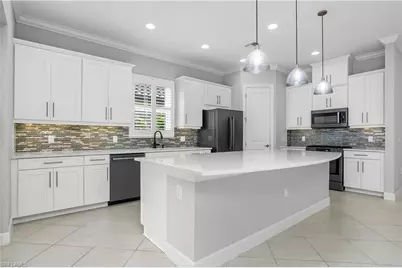 19728 Estero Pointe Ln, Fort Myers, FL 33908 - Photo 12