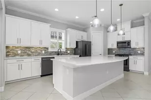 19728 Estero Pointe Ln, Fort Myers, FL 33908 - Photo 12