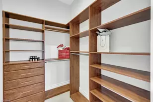 13675 Vanderbilt Dr, Naples, FL 34110 - Photo 22