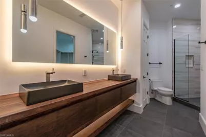 60 Seagate Dr #305, Naples, FL 34103 - Photo 18