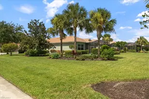 10662 Camarelle Cir, Fort Myers, FL 33913 - Photo 2