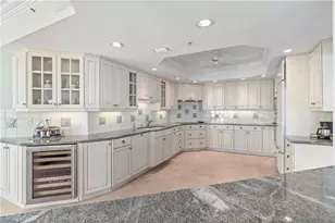 3971 Gulf Shore Blvd N, Naples, FL 34103 - Photo 8