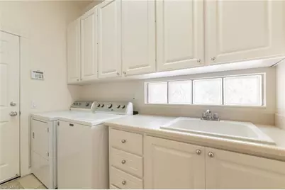 28329 Moray Dr, Bonita Springs, FL 34135 - Photo 16